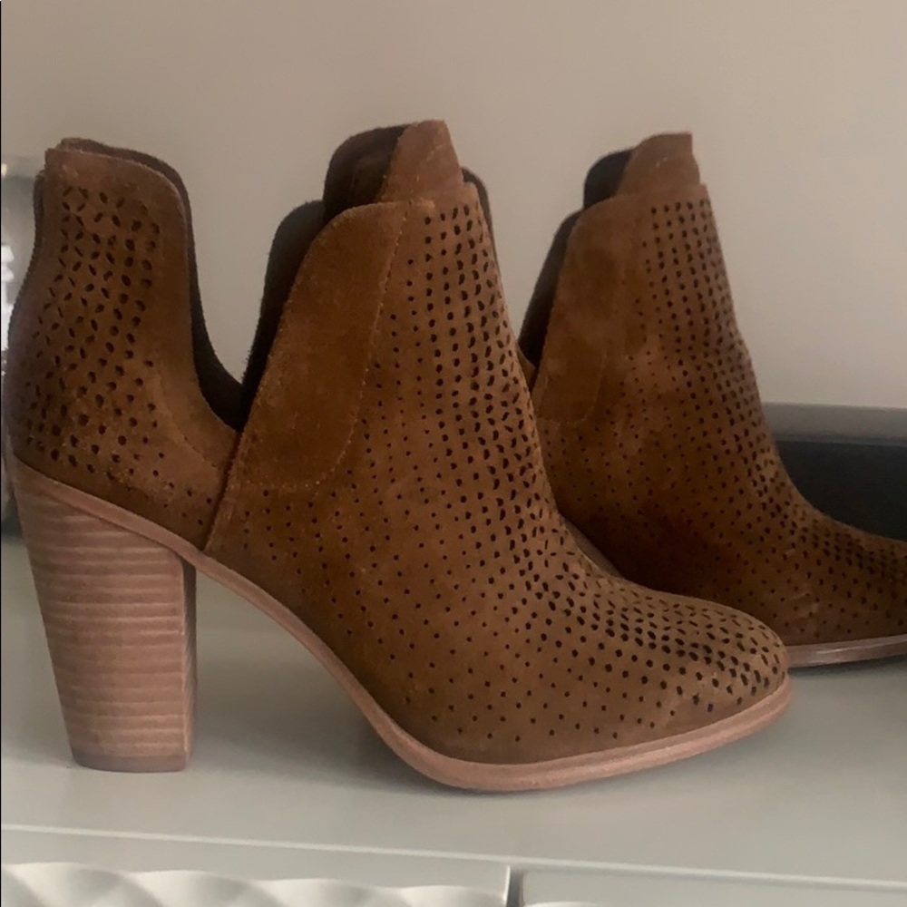 Vince Camuto booties